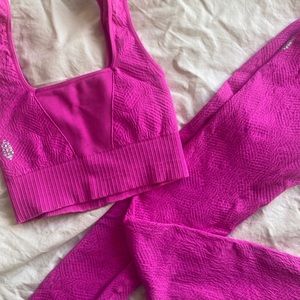 Free People Good Karma Tile Textured Bright Pink SET